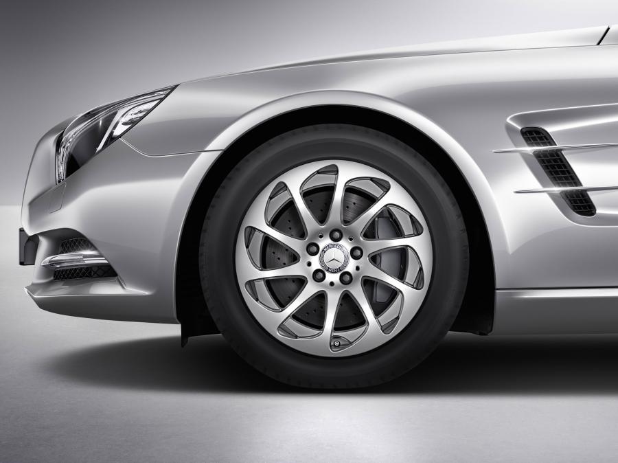  Mercedes-Benz SL-Class 2013 года  (фото 32 из 66)